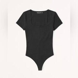 NWT Abercrombie Short-Sleeve Seamless Squareneck Bodysuit